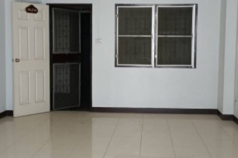 ให้เช่าคอนโด  นวนครลิฟวิ่งเพลส (Nawa Nakhon Living Place) ชั้น 6 ราคาให้เช่า 2,900.00 บาท/เดือน รวมส่วนกลาง คอนโดแถวนวนค