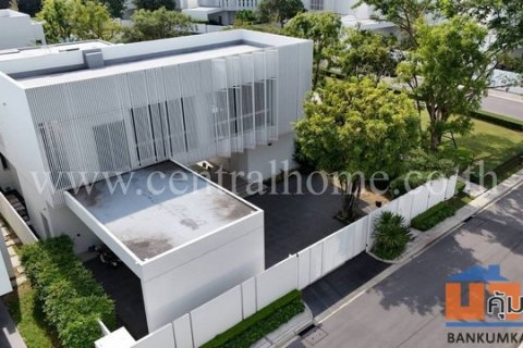 บ้านเดี่ยว VIVE รัตนาธิเบศร์ - ราชพฤกษ์ Super Luxury หลังมุม