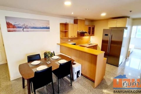 Waterford Sukhumvit 30 Private quiet spacious 29th floor BTS Phrom Phong