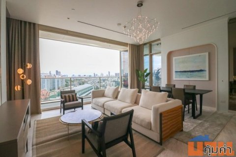 Four Seasons Private Residences Condo for RENT, near BTS Saphan Taksin