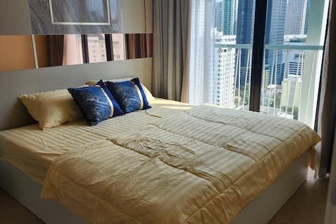 Noble Recole Sukhumvit 19 spacious private 21st floor BTS Asoke