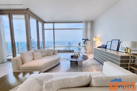 Four Seasons Private Residences 3 bedrooms river view for rent