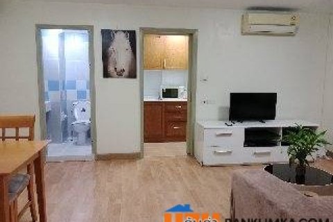 Lumpini Center Sukhumvit 77 spacious safe comfortable 6th floor BTS On Nut