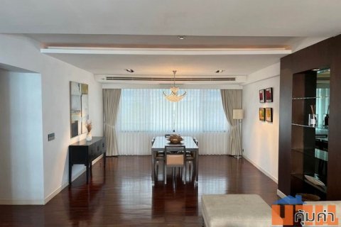 Condo For Rent Icon 2 -- 2 Bedrooms 140 Sq.m. 35,000 Baht -- Convenient travel, Easy connection to the city and Pet F