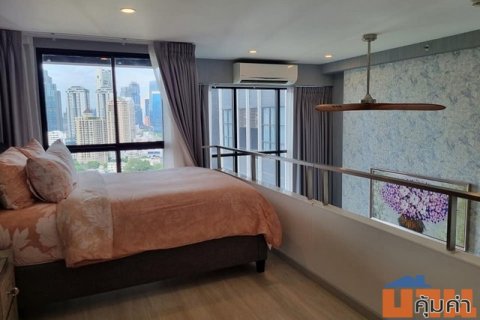 KnightsBridge Prime Sathorn beautiful view nice 26th floor BTS Chong Nonsi