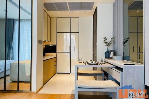 Beatniq Sukhumvit 32 spacious quiet comfortable 20th floor BTS Thonglor