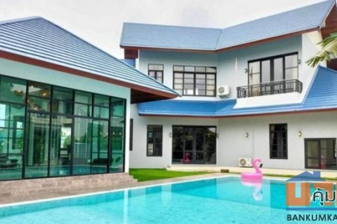 ต้องการขายบ้านเดี่ยว  Private house pool villa ใกล้MRT ศรีนครินทร์38 บ้านเดี่ยว 475 ตารางวา พร้อมอยู่