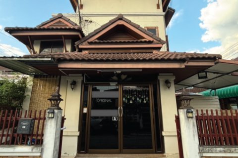 ขาย บ้าน ในโครงการ บ้านเดี่ยวใจกลางเมืองเชียงใหม่ ถนนอารักษ์ ตำบลศรีภูมิ อำเภอเมืองเชียงใหม่