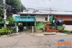 ขายบ้านเดี่ยว นิคมนวนคร ถนนพหลโยธิน คลองหลวง ปทุมธานี เนื้อที่ 39 ตร.ว. 2 ชั้น 3 นอน 2 น้ำ
