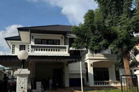 ให้เช่า บ้านเดี่ยว ลดาวัลย์ ศรีด่าน ศรีนครินทร์ 119 วา ทำเลดี