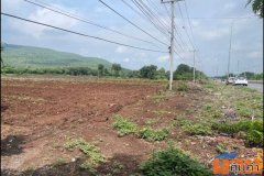 ขายที่ดินแปลงใหญ่ 16 ไร่ ทำเลดี ติดถนนสุรนารายณ์ จ.ลพบุรี