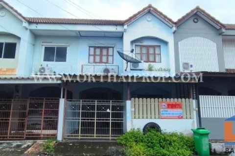 ทาวน์เฮ้าส์ หมู่บ้านบัวทองธานีพาร์ค บางบัวทอง นนทบุรี