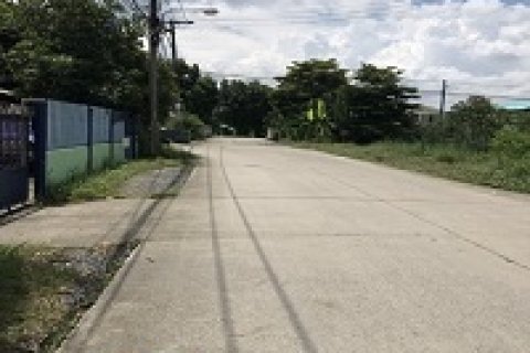 ขายด่วน ที่ดิน 1-3-40 ไร่ ในซอยราษฎร์อุทิศ70 คู้ขวา