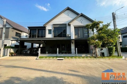 ขายบ้านเดี่ยว หมู่บ้านเซนโทร พระราม 5-นครอินทร์ ซอยบางคูเวียง 3 อำเภอบางกรวย นนทบุรี