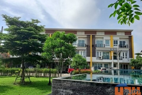 ให้เช่าหรือขายทาวน์โฮม 3 ชั้น (บ้านใหม่ บ้านใหญ่) โครงการสุวรรณภูมิทาวน์ @ หัวตะเข้ ซอยลาดกระบัง 54/3 ติดถนน ใกล้สนามบิน