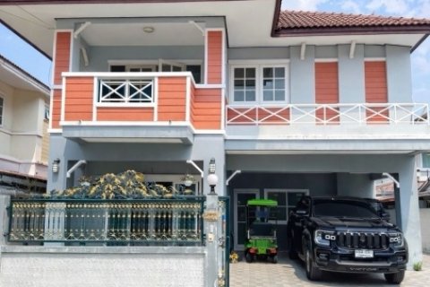 ขายบ้านเดี่ยว 2 ชั้น หมู่บ้านสินทวีการ์เด้น 3 อนามัยงามเจริญ-พระราม 2 ทำเลดี เดินทางสะดวก