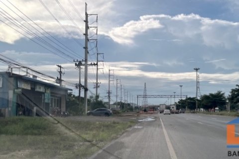 ขายที่ดิน 16 ไร่ครึ่ง ติดถนนโรจนะ วังน้อย อยุธยา 081 336 9775