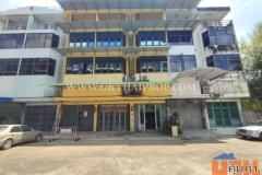 อาคารพาณิชย์ 4.5 ชั้น 3 คูหาติดกัน หมู่บ้านริมน้ำ จรัญสนิทวงศ์-บางพลัด ใกล้ MRT สิรินธร