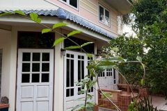 ขายบ้าน2ชั้น ตะพานหิน พิจิตร 3นอน2น้ำ ฮวงจุ้ยดี ไม่ท่วม ร่มรื่น (มีที่ดินแยกขาย)