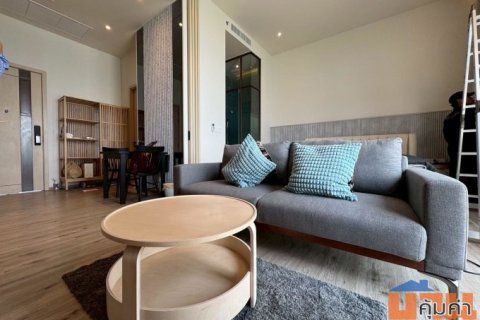 ให้เช่าคอนโด Arom Wongamat-Pattaya ชั้น 49 วิวทะเล พร้อมเข้าอยู่ ติดหาดวงอมาตย์-พัทยา