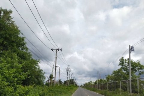 ขายที่สีม่วงถมแล้ว  37  ไร่ สร้างโรงงาน,โกดัง ต.บางนาง อ.พานทอง จ.ชลบุรี