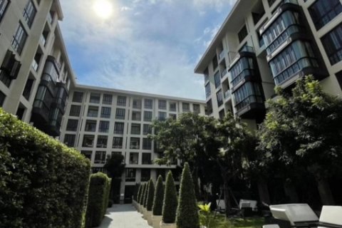 ขายคอนโดเดอะ รีเซิร์ฟ สุขุมวิท 61 ชั้น 5 ทำเลดี เดินทางสะดวก ใกล้รถไฟฟ้า BTS เอกมัย