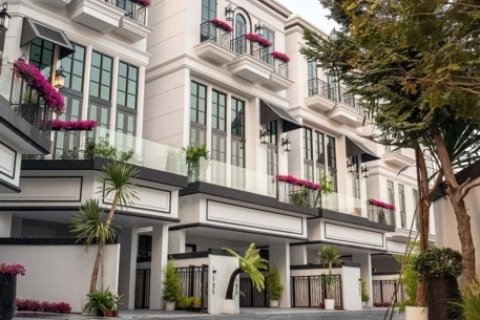 ให้เช่า/ขายบ้านเดี่ยวสุดหรู 4 ชั้น Maison Blanche Sukhumvit 67 ทำเลใจกลางเมือง 7 นาทีถึง BTS พระโขนง