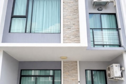 ขายทาวน์โฮม Pleno พหลโยธิน–วัชรพล 2 สายไหม ใกล้ทางด่วน เฟอร์ครบ พร้อมอยู่ 3.3 ล้าน