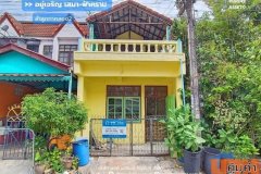 ขายถูกมาก!! ทาวน์เฮ้าส์ 2 ชั้น หมู่บ้านอยู่เจริญ เสมาฟ้าคราม (ขนาด 18 ตร.ว.) ลำลูกกาคลอง2 คูคต ปทุมธานี