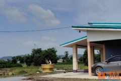 ขายบ้านพร้อมที่ดิน อำเภอเลาขวัญ กาญจนบุรี บรรยากาศดี ติดถนนสาธารณะ 2 ด้าน  น้ำไฟพร้อม