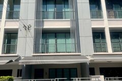 ขายทาวน์โฮม 3 ชั้น บ้านกลางเมือง–รัตนาธิเบศร์ พร้อมเข้าอยู่ ราคาดีสุดในโครงการ ทำเลดี ใกล้ MRT แยกนนทบุรี เพียง 1 กม.