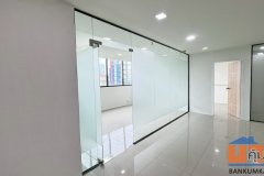 Office for Rent มีหลายแบบหลายขนาด 100-300 ตร.ม. เริ่มต้น 250 บาท/ตร.ม. จดทะเบียนบริษัทได้