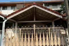 ให้เช่าทาวน์โฮม 3 ชั้น สนามบินน้ำ (ตรงข้ามแม็คโครสนามบินน้ำ) ซอยนนทบุรี 32  ต.ท่าทราย อ.เมืองนนบุรี ห่างปากซอย 70 เมตร