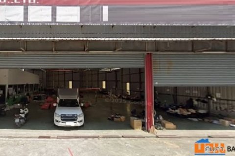 ขายที่ดินพร้อมสิ่งปลูกสร้าง (โกดังสินค้า) ถนนกิ่งแก้ว ใกล้กับสนามบินสุวรรณภูมิ