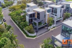 ขายบ้านเดี่ยว  VIVE กรุงเทพกรีฑา  บ้านสวย บิลอินทั้งหลัง หลังมุม  ใกล้โรงเรียนนานาชาติเวลลิงตัน