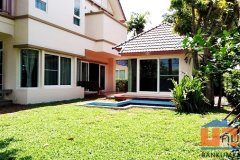 ให้เช่าบ้านเดี่ยว หมู่บ้านลัดดารมย์ ชัยพฤกษ์-แจ้งวัฒนะ 121ตรว 4 ห้องนอน3 ห้องน้ำ8  แอร์ 3 เครื่องทำน้ำอุ่น 4 ที่จอดรถ