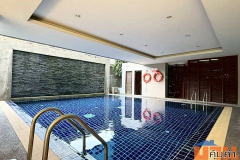 คอนโด รวีวารี Rawee waree condo นิมมานเหมินทร์ 15 คอนโดหรู Low-rise 50 ตร.ม. ทำเลดี ใจกลางนิมมาน เชียงใหม่