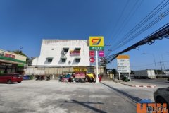 อาคารพาณิชย์ห้องริม 49 ตร.ว. หน้ากว้าง 6.5 ม. ติด CJ More ถนนสุขุมวิท กม.5 สัตหีบ เยื้องสนามกีฬากองทัพเรือ