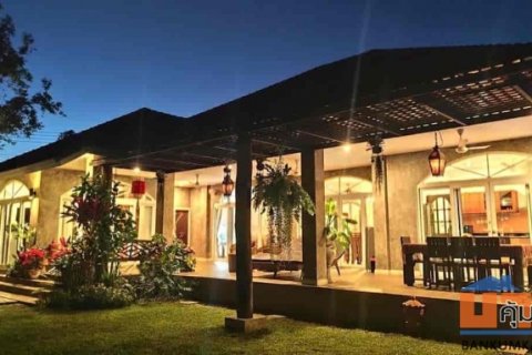 บ้านพูลวิลลาสไตล์รีสอร์ต 1-0-09 ไร่ พร้อมสวนน้ำตก อ.สันทราย เชียงใหม่ ใกล้ Central Festival 15 นาที