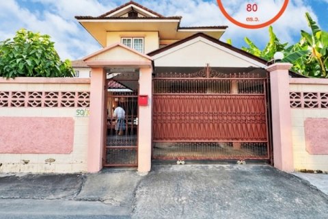 ขายถูก บ้านสร้างเอง80ตรว. ซ.บุญคุ้ม คูคต ลำลูกกา สภาพดีพร้อมอยู่ จัดกู้ฟรี