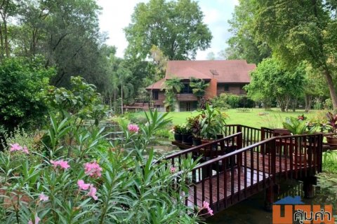 ขายที่ดินพร้อมสิ่งปลูกสร้าง บ้านไม้สักพร้อมสวน 20 ไร่ 2 งาน 59 ตร.ว. ทิศใต้ติดเนินเขา ชะอม แก่งคอย สระบุรี