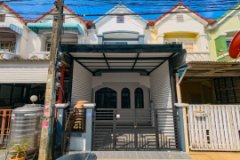 ขายทาวน์เฮ้าส์ 2 ชั้น หมู่บ้านมนชญา 2 สายไหม 49 เนื้อที่ 16 ตรว. 2 ห้องนอน 2 ห้องน้ำ ใกล้ตลาดเอซีสายไหม รีโนเวทใหม่พร้อ