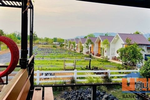 ขายธุรกิจรีสอร์ทและร้านอาหาร ขายโดยเจ้าของเองไม่มีนายหน้าพร้อมเทรนงานและหาลูกจ้างต่อให้