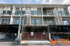 นาทีทองขายขาดทุน !!  J GRAND สาทร-กัลปพฤกษ์ ทาวน์โฮม 3 ชั้น หน้าบ้านไม่ชนใคร ติดถนนใหญ่กัลปพฤกษ์ เข้าออกสาทรสะดวก ใกล้รถ