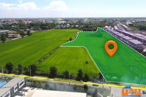 ที่ดินทำเลดี ติดถนนใหญ่ ห่างจาก ถ.ชัยพฤกษ์ เพียง 400 ม. พร้อมโอน หน้ากว้างติด ถนน 60 ม. หลังติดคลองสวย โทร 092-7579858