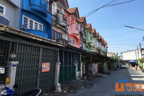 ขายทาวน์เฮ้าส์ หมู่บ้านพงษ์ศิริชัย 1 ติดถนนเพชรเกษม อำเภอกระทุ่มแบน สมุทรสาคร