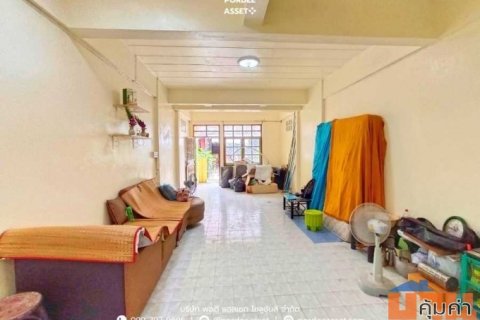 ขายถูกมาก!! ทาวน์เฮ้าส์ 2 ชั้น หมู่บ้านอยู่เจริญ เสมาฟ้าคราม (ขนาด 18 ตร.ว.) ลำลูกกาคลอง2 คูคต ปทุมธานี