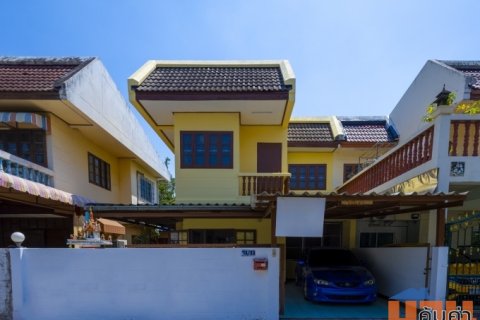 ขายบ้านแฝดมือสอง โครงการ บ้านเปรมวดี 1 (Baan Premvadee 1) พุทธมณฑลสาย 3 บนเนื้อที่ 30.1 ตร.ว.