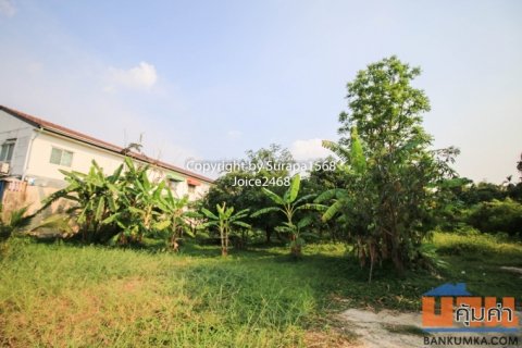 ขายที่ดิน นนทบุรี บางไผ่ ปิ่นเกล้า บางพลัด พุทธมณฑลสาย1 ตลิ่งชัน สวนผัก ได้กรรมสิทธิ์ในชื่อหน้าถนนด้วย 198 ตร.ว