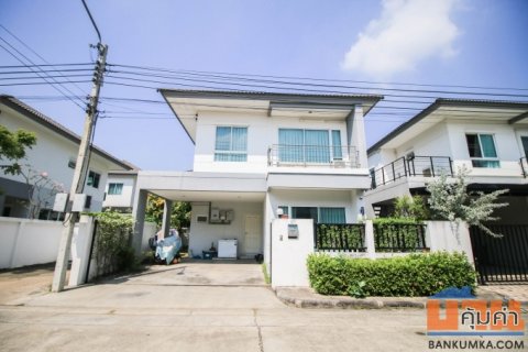 ขายบ้านแฝด 2 ชั้น เสนาพาร์ค วิลล์ รามอินทรา วงแหวน เฟอร์บิวท์อินบางส่วน 44.6 ตร.ว สภาพดี ใกล้สถานีรถไฟฟ้า MRT